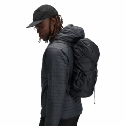 Topo Designs TopoLite™ Cinch Pack 16L -Urban Trail Cheap Store F22 M Global Black Look1 Detail 6 22x e419046e 9862 4c44 9298 5f4faa8f6c82