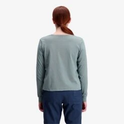 Topo Designs Retro Lakes Tee Long Sleeve - Women's 8 Topo Designs Retro Lakes Tee Long Sleeve - Women's -Urban Trail Cheap Store F23 W Retro Lake LS Tee SlateBlue 422304030 Back 1