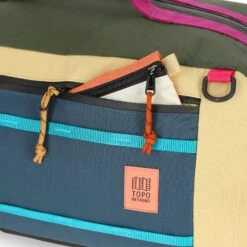 Topo Designs Mountain Duffel -Urban Trail Cheap Store S22 MountainDuffel OlivePondBlue 931211351000 Detail 1