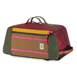 Topo Designs Mountain Duffel -Urban Trail Cheap Store S23 Unisex MountainDuffel BurgundyDarkKhaki 931211248000 Quarter 1