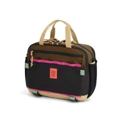 Topo Designs Mountain Cross Bag 21 Topo Designs Mountain Cross Bag -Urban Trail Cheap Store SS25 U MountainCrossBag DesertPalm Sahara 932425203 Quarter 1